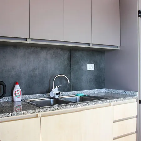 Azure Sea View Apartment *